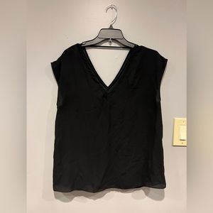 Tee/tank dress shirt